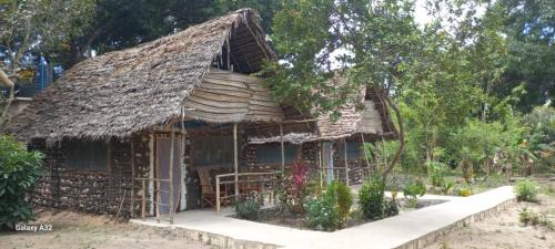 Tunguu House | Kv Jungle Bungalows