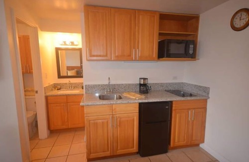Waikiki Apartment | KV1002 Waikiki 2463 Kuhio Ave Honolulu