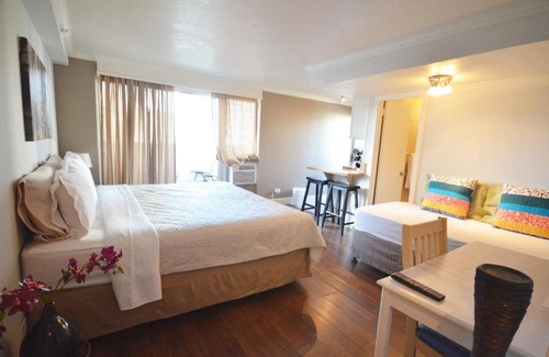 Waikiki Cabin | KV1009 Waikiki 2463 Kuhio Ave Honolulu