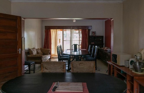 Eldoret House | Kwa Kamanda