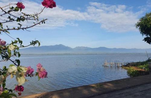 Phayao Hotel | Kwan Phayao Villa