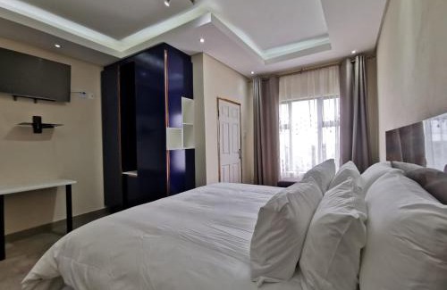 Ngquza Hill House | KwaNomzi Botique Lodge