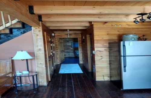 Ghent House | KY log home close to The Ark Encounter on private 14 acres private seasonal pool