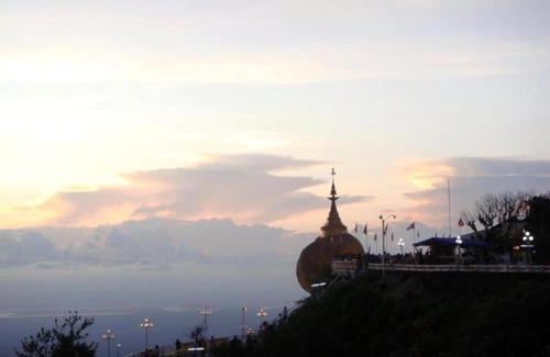 Kyaiktiyo Hotel | Kyaik Hto Hotel - The Golden Rock Pagoda