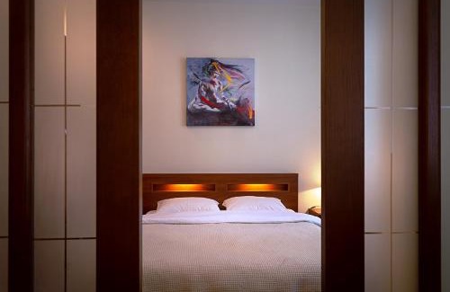 Lypky Apartment | Kyiv High Standard Apartment
