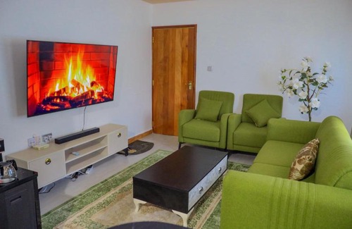 Meru Apartment | KYM'S Superstays