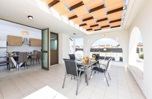 Ayia Thekla Villa | Kymma Villa 4