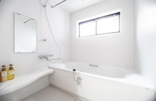 Minami House | KYOSTAY いろは 夏椿 Iroha Natsutsubaki