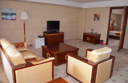 Bayangol Hotel | Kyoyushu Hotel