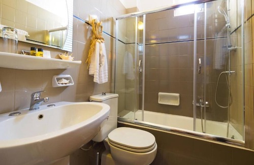 Kiparissia Hotel | Kyparissia Beach Hotel