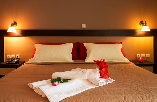 Kiparissia Hotel | Kyparissia Beach Hotel