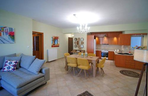 Kiparissia Apartment | KYPARISSIA LUXURY HOME