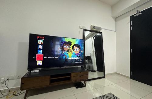 Cyberjaya Apartment | Kyra Homestay Centrus SOHO Cyberjaya *wifi and pool*