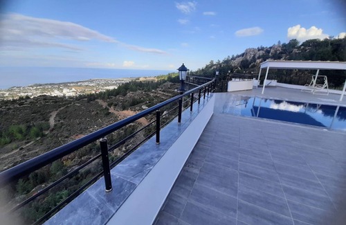 Karsiyaka Villa | Kyrenia sunset bungalow