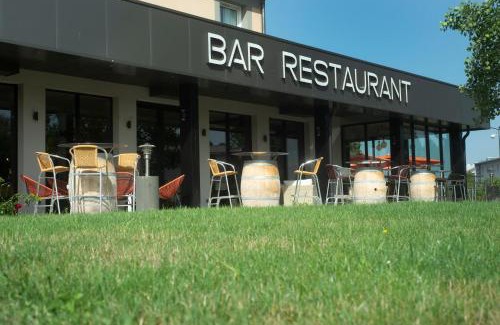 Riom Hotel | Kyriad Clermont Ferrand Nord - Riom