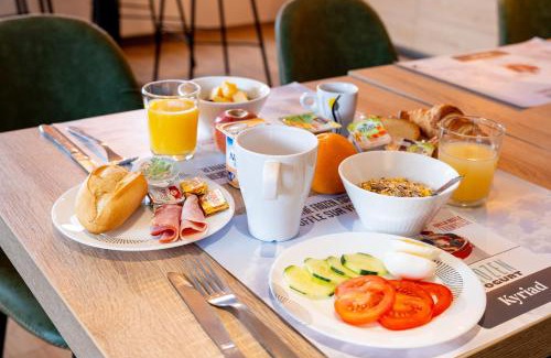 Creil Hotel | KYRIAD CREIL - Chantilly Nord