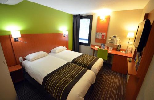 Dijon Hotel | Kyriad Dijon Est Mirande