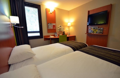 Dijon Hotel | Kyriad DIJON EST - Mirande