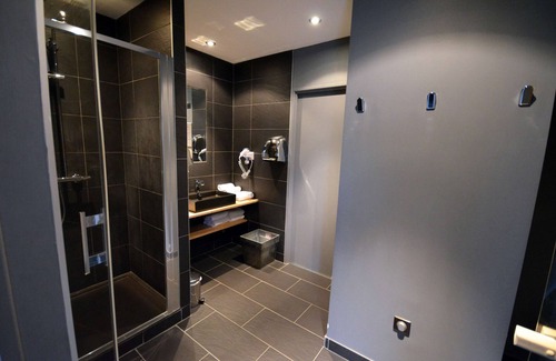 Dijon Hotel | Kyriad DIJON EST - Mirande