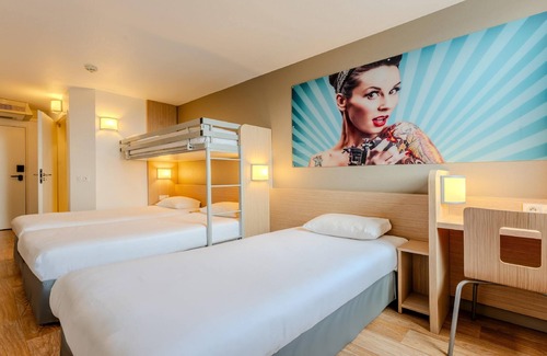 Saint-Laurent-Blangy Hotel | Kyriad Direct Arras - Saint Laurent Blangy - Parc Expo