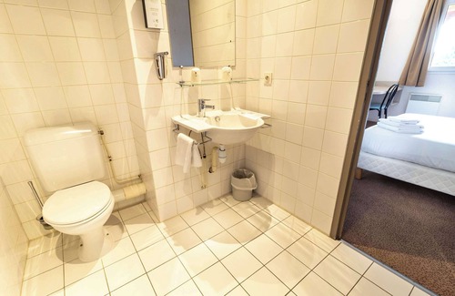 Appoigny Hotel | Kyriad Direct Auxerre Appoigny