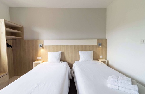 Appoigny Hotel | Kyriad Direct Auxerre Appoigny
