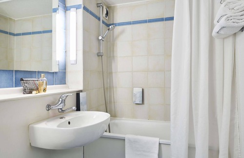Chasse-sur-Rhone Hotel | Kyriad Direct Lyon Sud - Chasse Sur Rhône