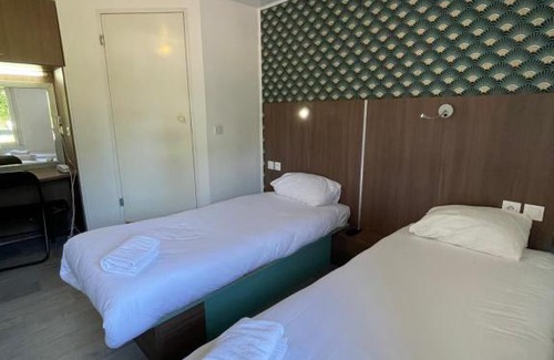 Val-de-Reuil Hotel | Kyriad Direct Val de Reuil
