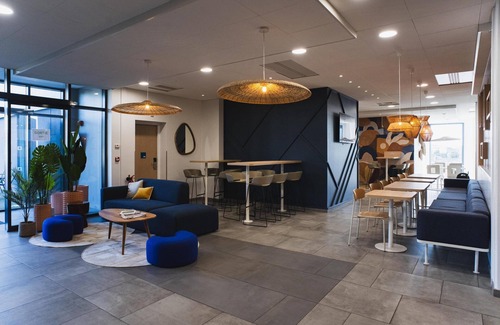 Clermont-Ferrand Hotel | Kyriad ECO - Clermont Ferrand Estaing