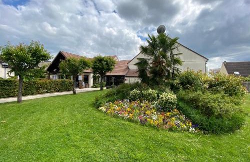 Meaux Hotel | Kyriad Hotel Meaux