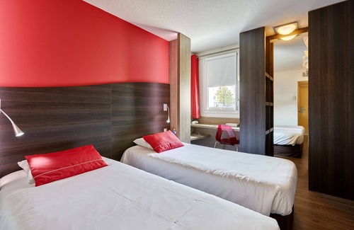 La Roche-sur-Yon Hotel | Kyriad La Roche Sur Yon