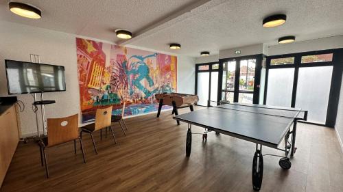 Le Bourget Hotel | Kyriad Le Bourget Centre- Parc Des Expositions