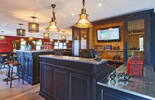 Hem Hotel | Kyriad Lille Est - Hem
