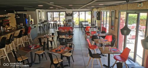 Roncq Hotel | Kyriad Lille - Roncq