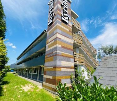 Lisieux Hotel | Kyriad Lisieux