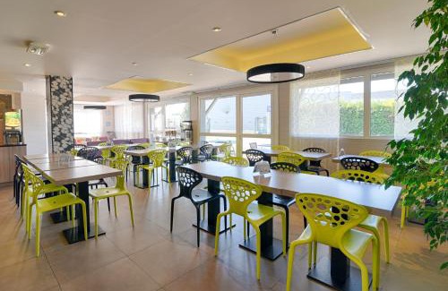Saint-Bonnet-de-Mure Hotel | Kyriad Lyon Est - Saint Bonnet De Mure