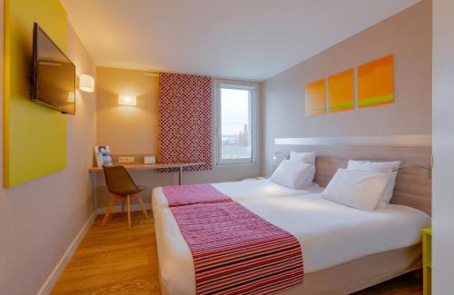 Saint-Bonnet-de-Mure Hotel | Kyriad Lyon Est - Saint Bonnet De Mure