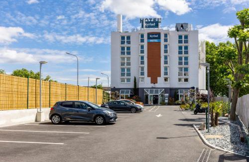 Colombes Hotel | Kyriad Paris Ouest - Colombes