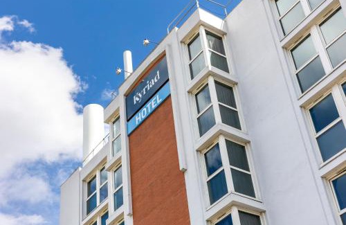 Colombes Hotel | Kyriad Paris Ouest - Colombes