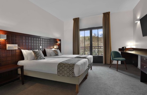 Boulazac-Isle-Manoire Hotel | Kyriad Perigueux - Boulazac