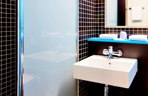 Quartier Chatillon Hotel | Kyriad Viry Chatillon