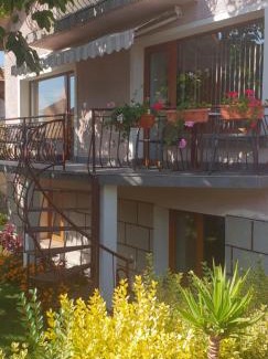 Sapareva Banya House | Kyurkchievi Guest House