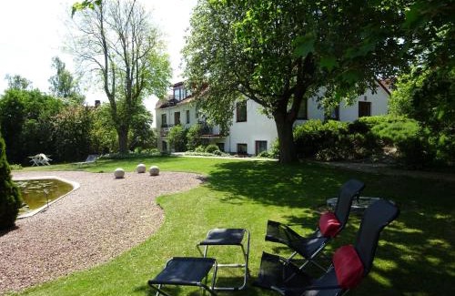 Simrishamn Apartment | Lägenhet Thujan, Solrosen i Simrishamn-Österlen