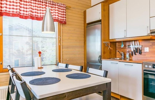 Rukatunturi House | Länsirinne E 20 by Interhome