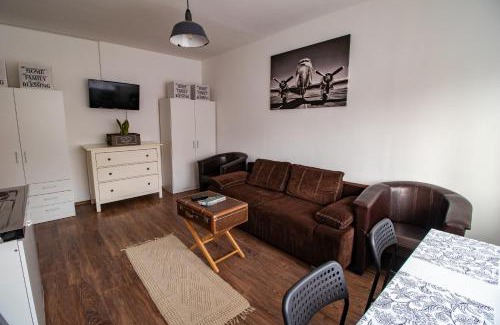 Pecs Apartment | LénApartman - Dakota