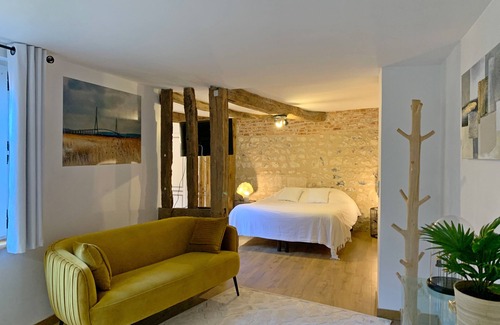Honfleur House | L'école des Demoiselles