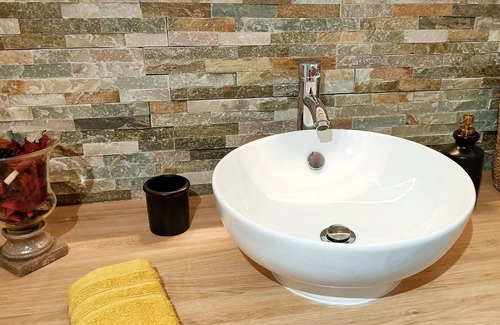 Saint-Jean-Saint-Germain Apartment | L'Écrin - Near ZOOPARC Beauval