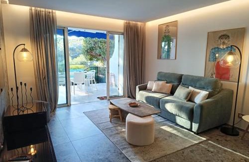 Saint-Raphael Apartment | L'écrin d'Azur appartement 5 personnes à 5 minutes à pied de la mer