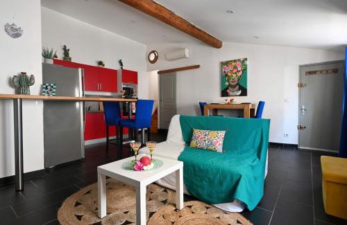 Nimes City Centre Apartment | L'écrin de Frida - Duplex au cœur de la ville