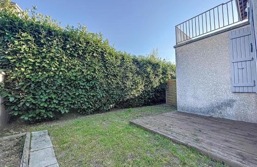 Saint-Rambert-d'Albon Apartment | L'écrin des écoles-2 chambres-terrasse-BBQ